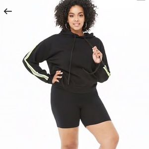 ⚠️LAST CHANCE SALE‼️ Reflective stripe jogging hoodie